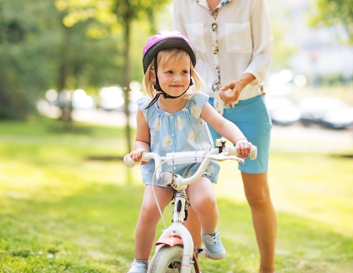 how to teach a child to ride a bike without stabilisers